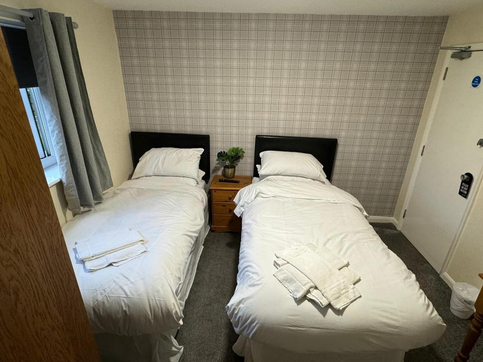 Ivanhoe Hotel Scalby エクステリア 写真